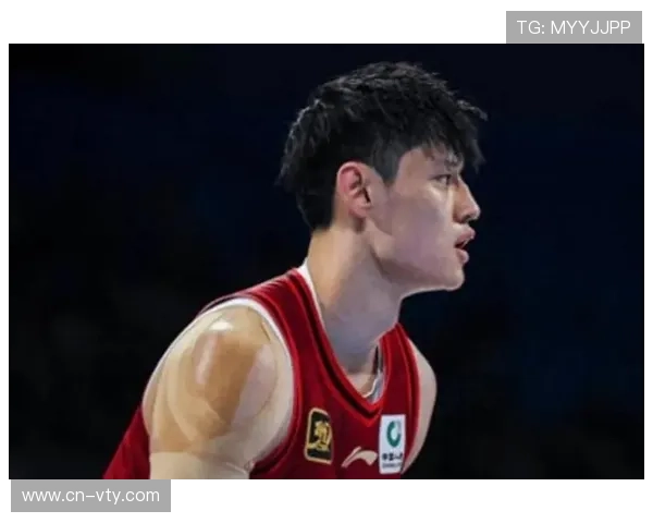 京媒点评曾凡博发展前景中国赛表现低迷或失去双向合同机会