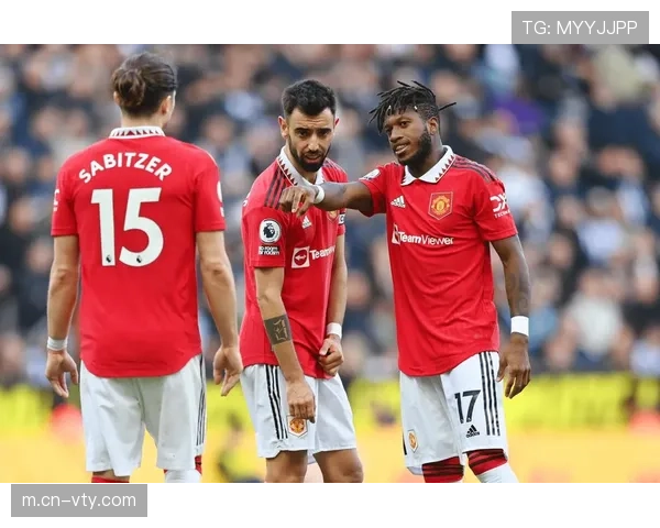 曼联凭借净胜球优势升至第三 争四集团分差仅三分内卷